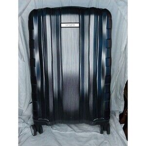 Samsonite Carry‑On Spinner 20” Luggage – Pre‑Owned – Lightweight Travel Suitcase